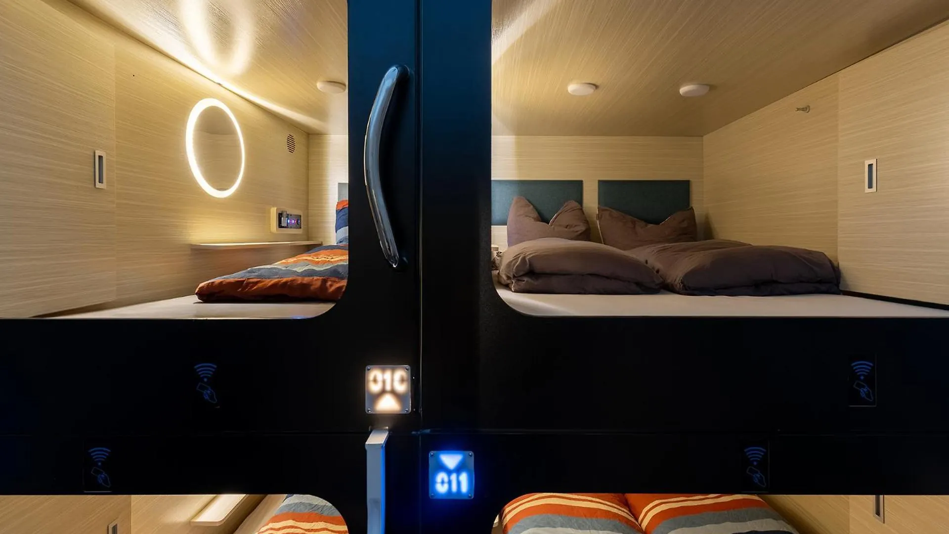 בזל Mue Cubes - Capsule Hotel שוויץ